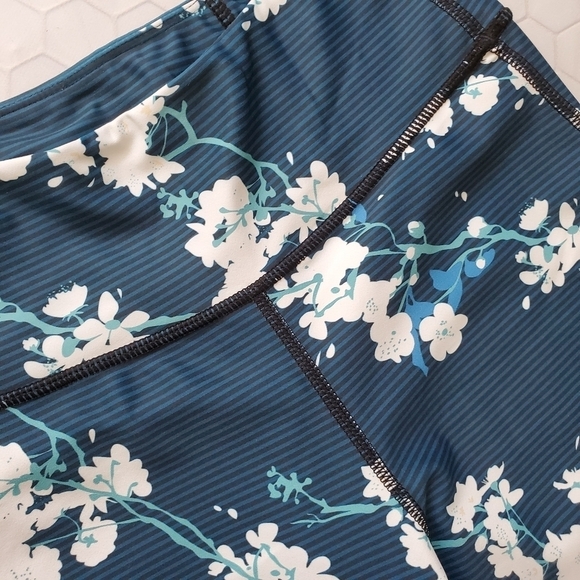 All Fenix Olie Stripe Floral Full Length Leggings - Picture 4 of 7